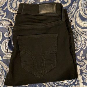Hollister mid-rise super skinny jeans
